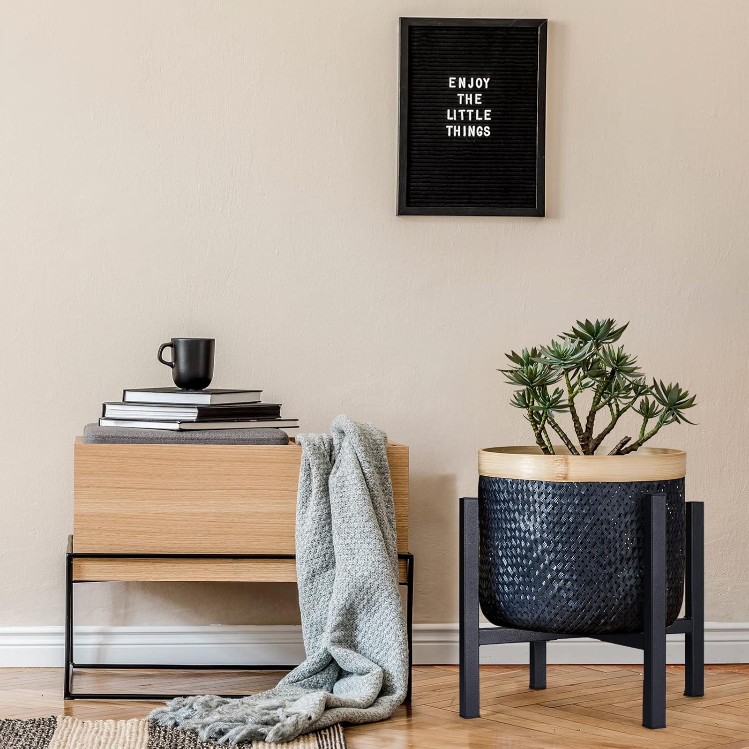 YueTong 2 Pack Indoor Plant Stand for Large Plants, Outdoor Plant Stands Fits 12-16 inch Pot,Adjustable Metal Heavy Duty Planter Stand(Matte Black)